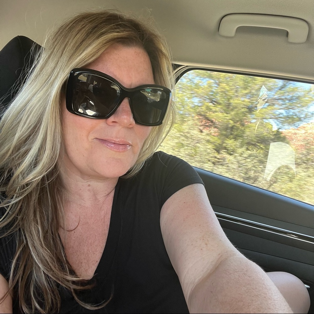 Meet your Posher, Tara